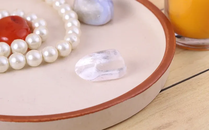 Clear Quartz Tumble Clear Quartz Tumble
